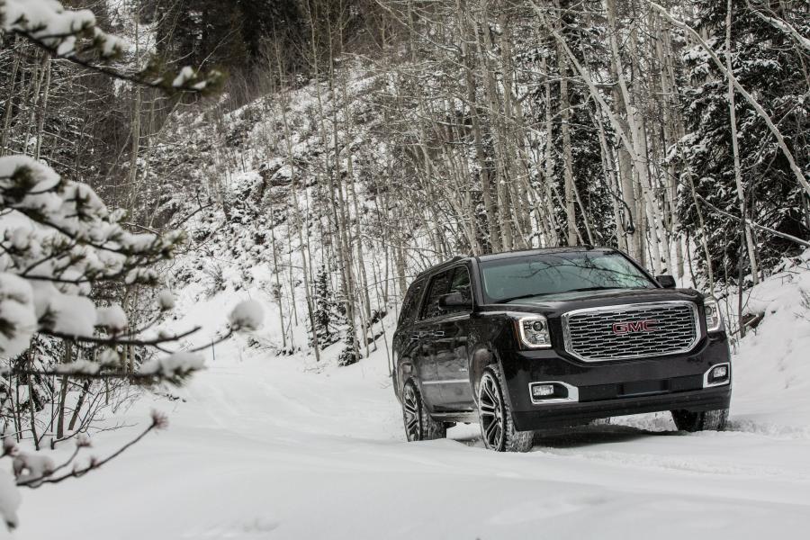  GMC Yukon Denali (GMTK2UG) 2017 года  (фото 15 из 28)